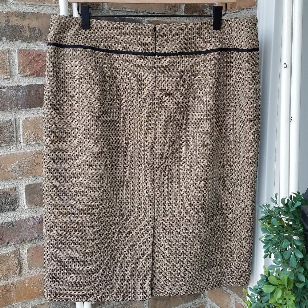 Le Suit Separates Tan/Black Patterned Pencil Skirt - image 2